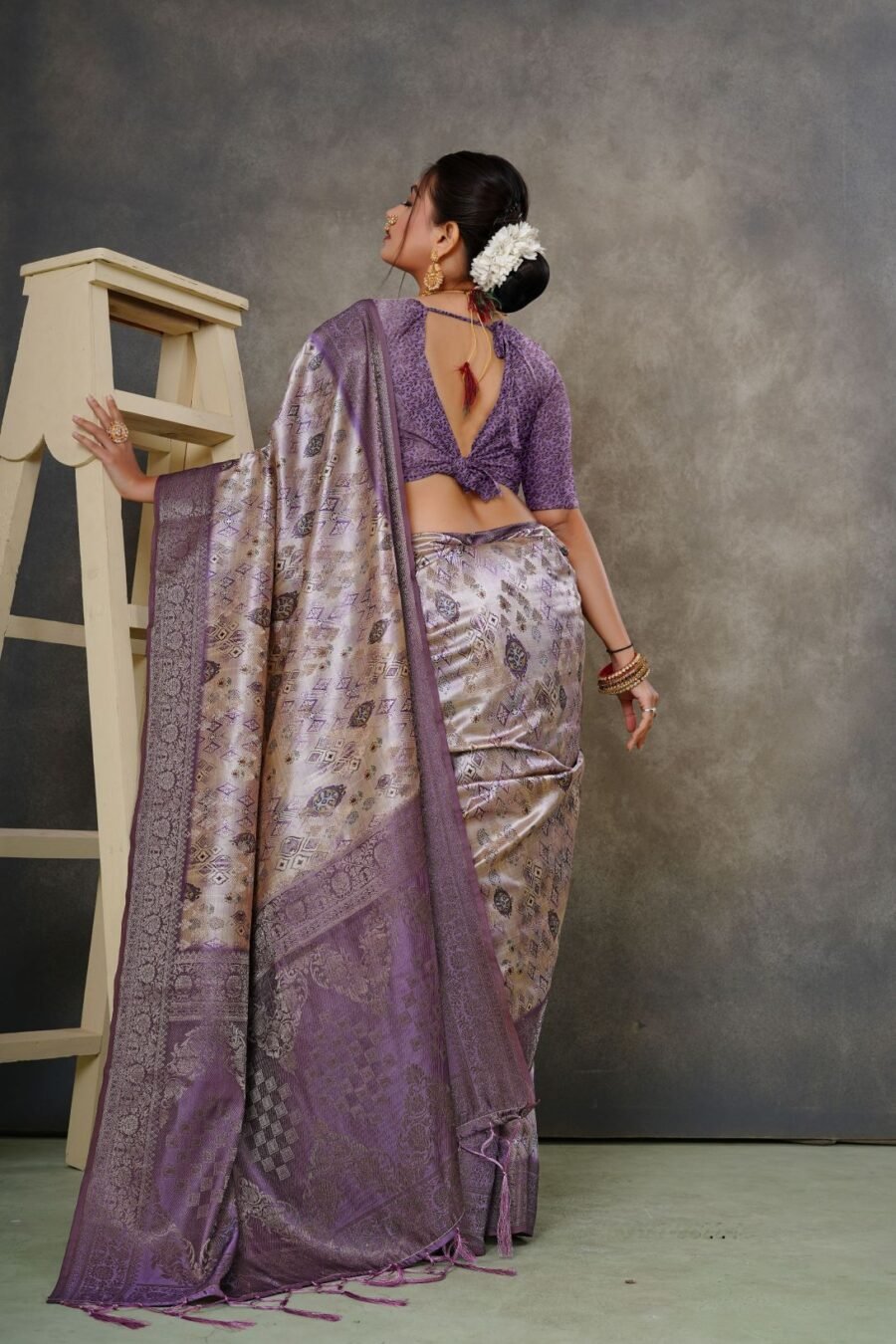 Classy Multi-Color Handloom Silk Traditional Saree – 60637-9822-A