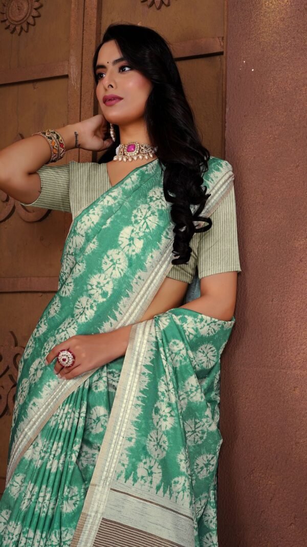 Enchanting Multi-Color Jacquard Silk Weaving Saree – 61226-9831-A