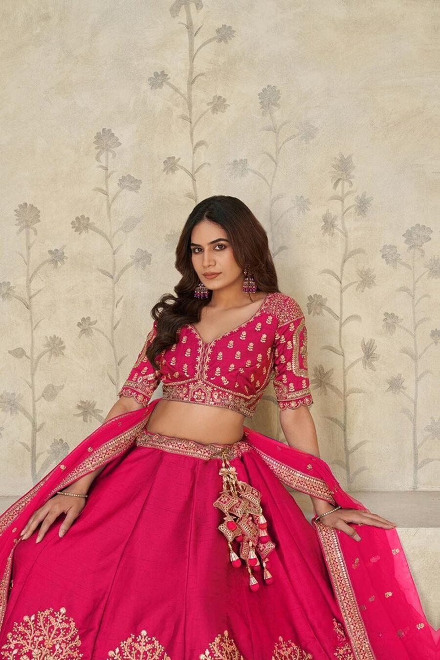 Iconic Pink Silk Classic Lehenga Choli – 61376-2102Rani
