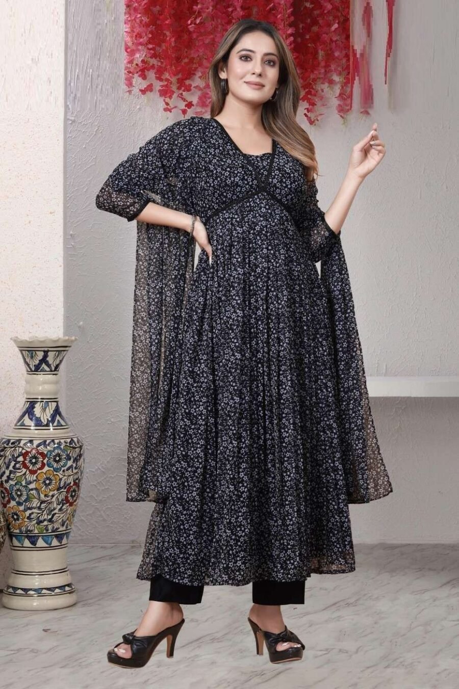 Luxe Black Georgette Anarkali Salwar Kameez – 62510-20 Luxe Black Georgette Anarkali Salwar Kameez – 62510-20