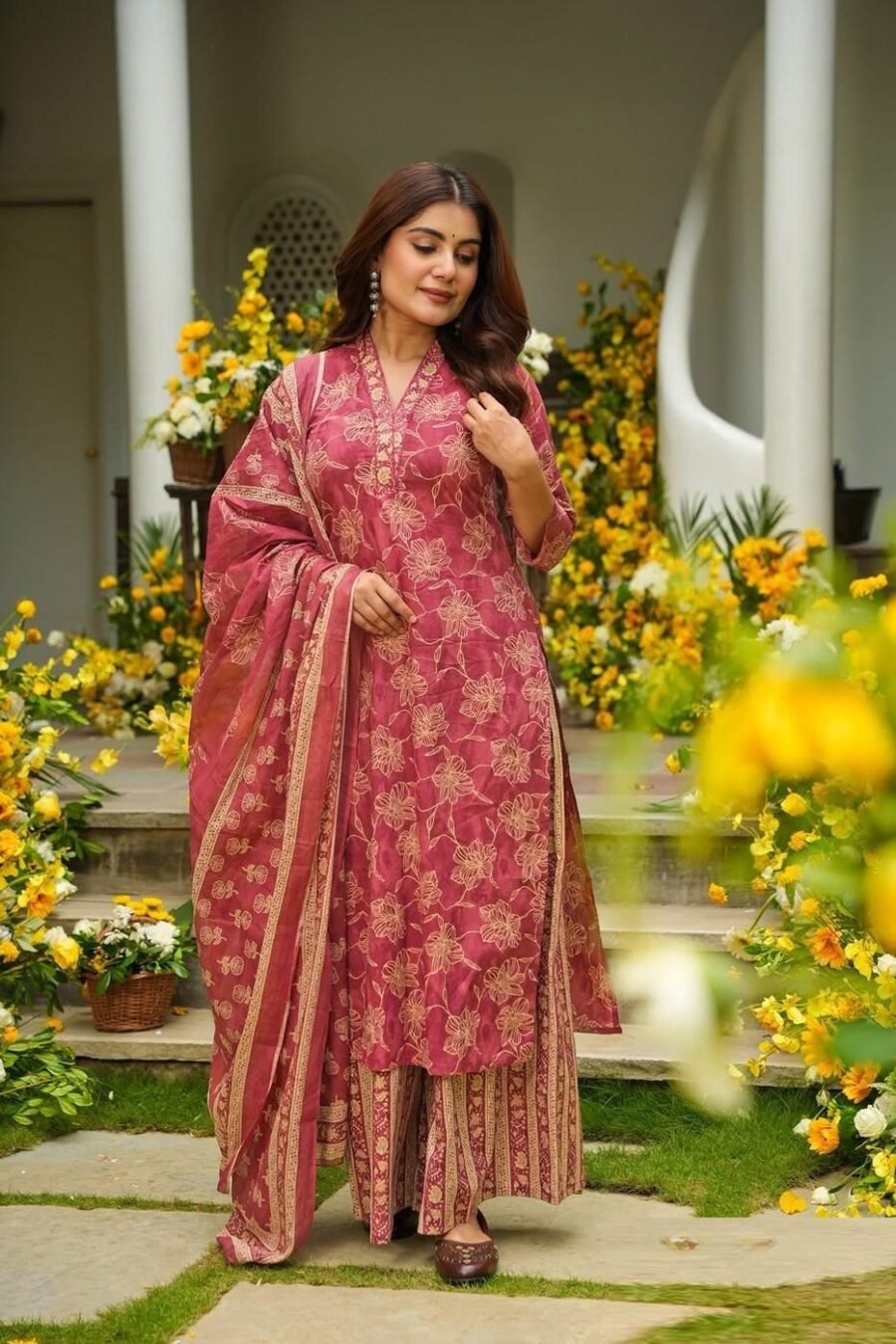 Exquisite Coral Muslin Straight Salwar Kameez – 62519-14002