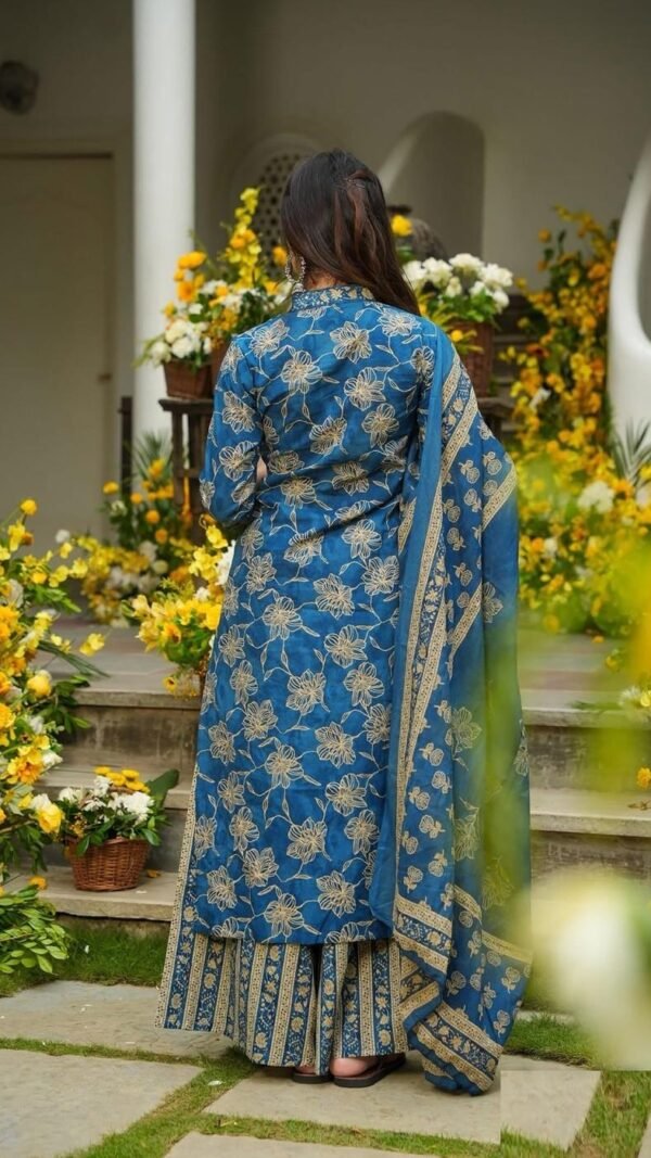 Trendy Blue Muslin Straight Salwar Kameez – 62519-14003