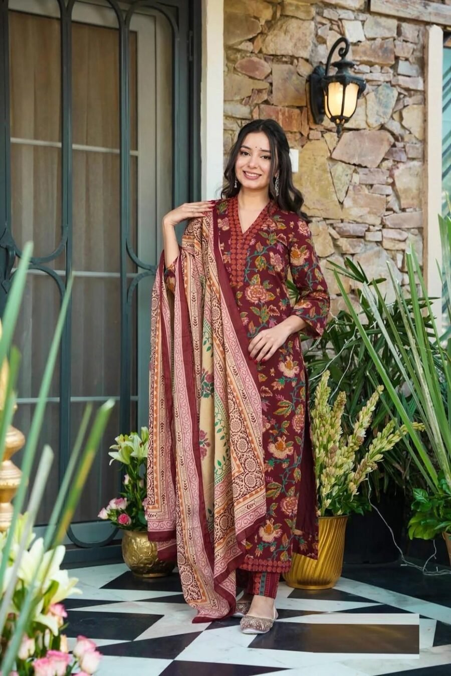 Unique Maroon Muslin Straight Salwar Kameez – 62519-14006