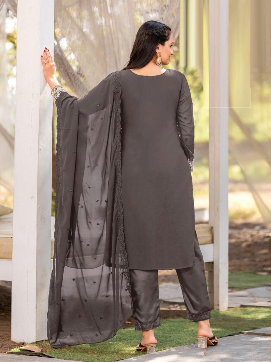 Chic Grey Georgette Straight Salwar Kameez – 62525-724