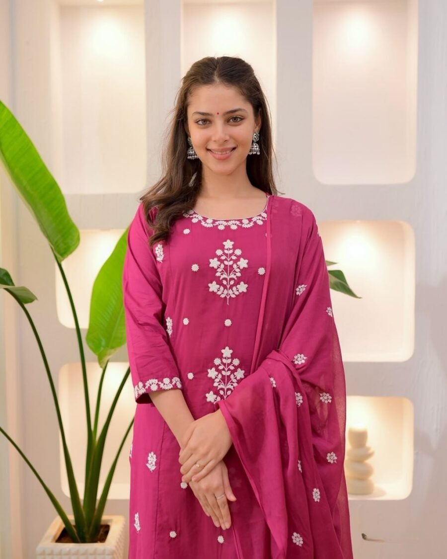 Refined Pink Rayon Straight Salwar Kameez – 62553-121 Refined Pink Rayon Straight Salwar Kameez – 62553-121